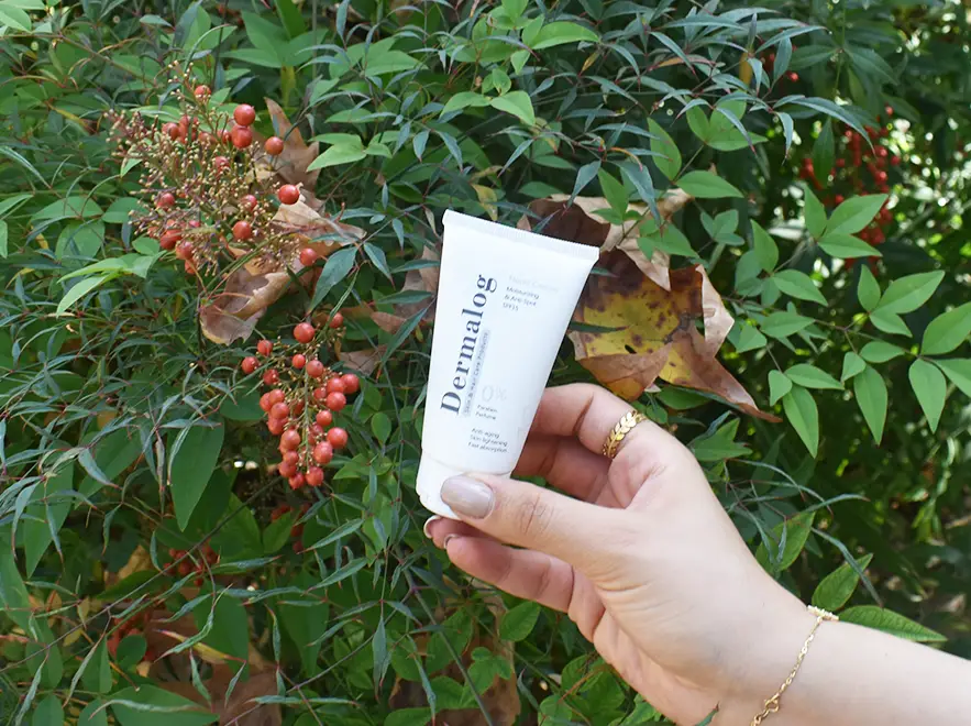 نقد و بررسی کرم مرطوب کننده و ضد لک دست SPF15 درمالوگ حجم 50 میلی لیتر