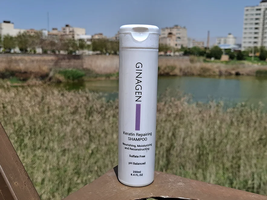 نقد و بررسی شامپو فاقد سولفات بعد از کراتین و ترمیم کننده ژیناژن حجم 250 میلی لیتر