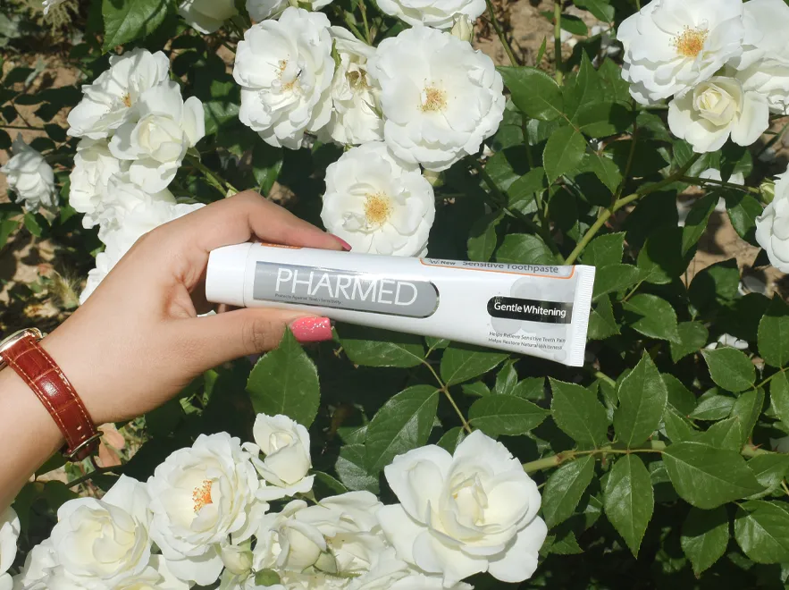 بررسی خمیر دندان سفید کننده ملایم ضد حساسیت فارمد وزن 100 گرم