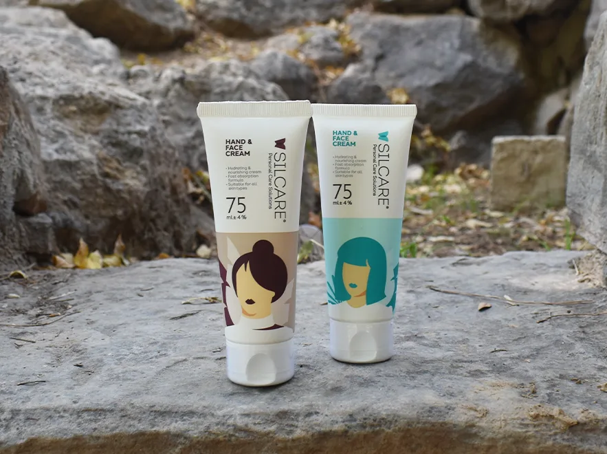 نقد و بررسی کرم مرطوب کننده دست و صورت آلوئه ورا سیلکر حجم 75 میلی لیتر