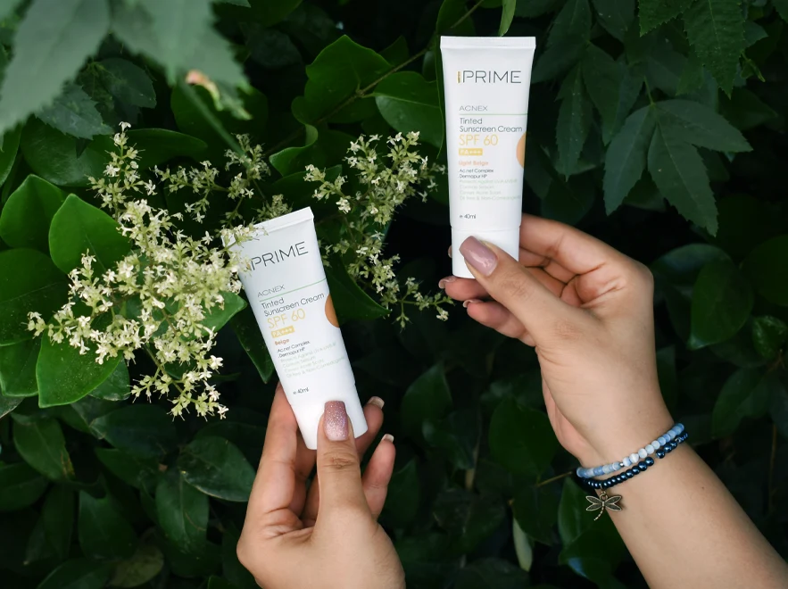 بررسی ترکیبات کرم ضد آفتاب رنگی بژ طبیعی پوست چرب پرایم SPF60 حجم 40 میلی لیتر