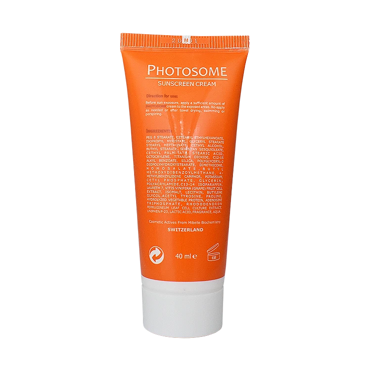 خرید کرم ضد آفتاب بی رنگ پوست های مختلط و چرب فوتوزوم فیس دوکس SPF50 حجم 40 میلی لیتر