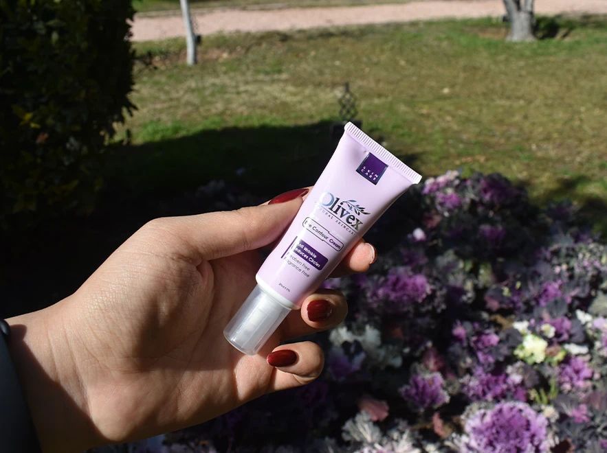 نقد و بررسی کرم دور چشم ضد چروک الیوکس SPF15 حجم 20 میلی لیتر