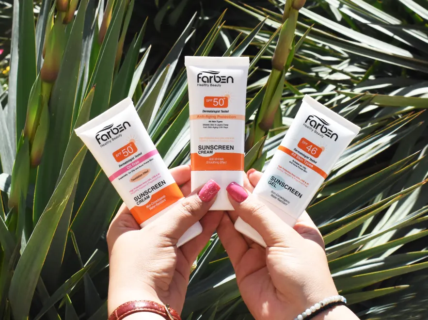 نقد و مقایسه کرم ضد آفتاب ضد چروک رنگی روشن فاربن SPF50 حجم 50 میلی لیتر