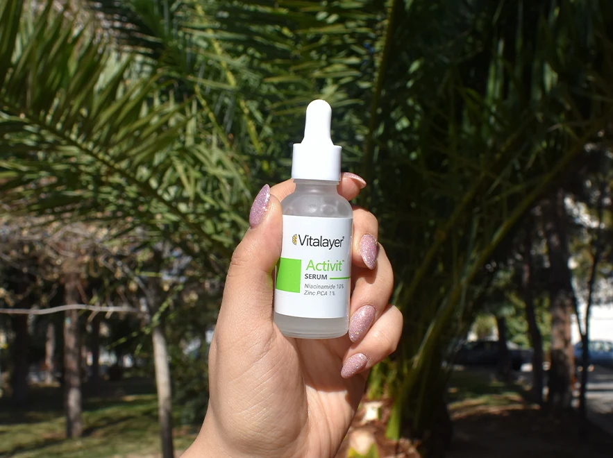 نقد و بررسی سرم نیاسینامید 10 درصد جمع کننده منافذ پوست اکتی ویت ویتالیر حجم 30 میلی لیتر