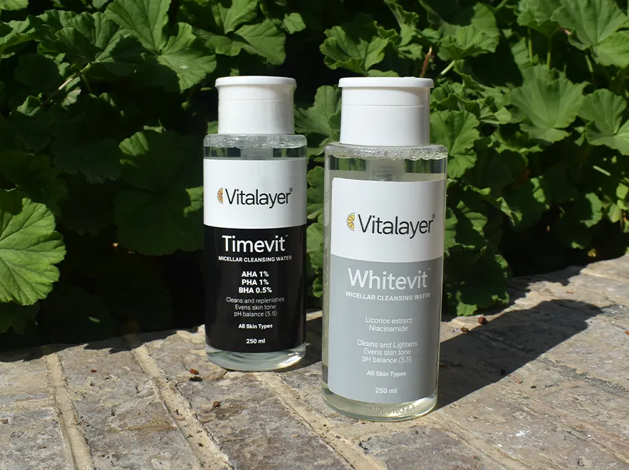 نقد و بررسی میسلار واتر لایه بردار انواع پوست تایم ویت ویتالیر حجم 250 میلی لیتر