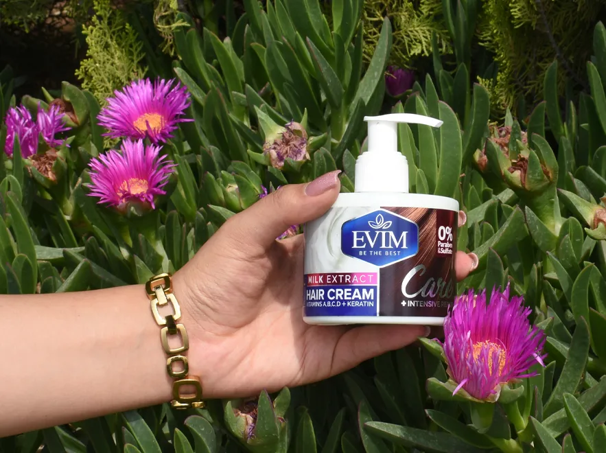 بررسی ترکیبات کرم مو عصاره شیر ایویم حجم 250 میلی لیتر