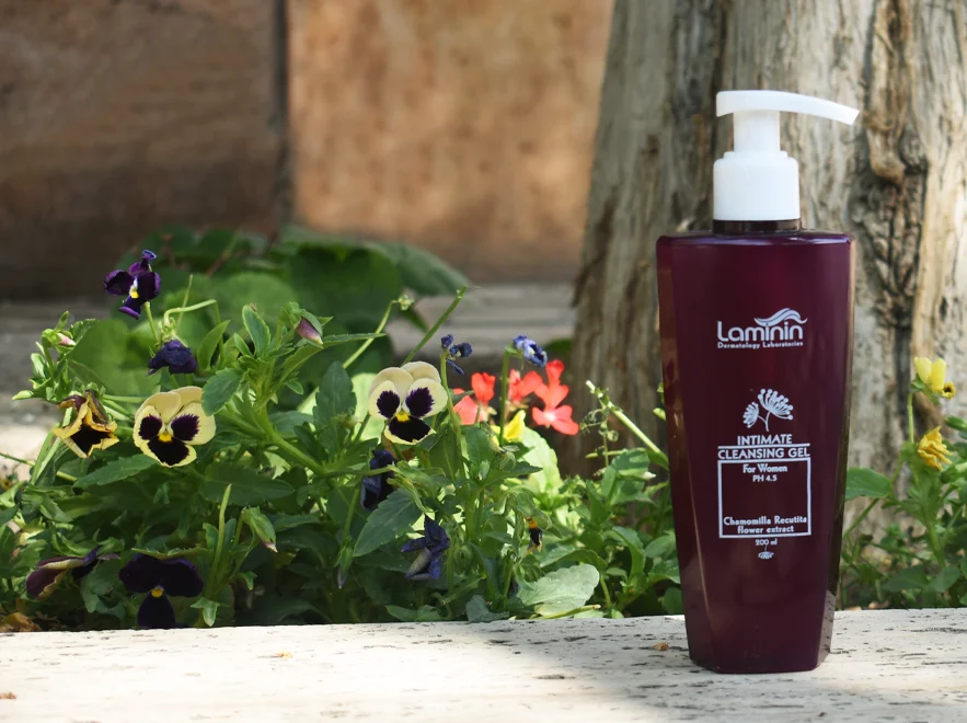 نقد و بررسی ژل بهداشتی بانوان لامینین حجم 200 میلی لیتر