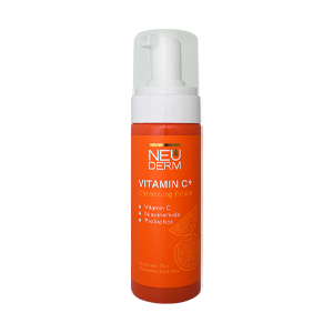 فوم شستشوی صورت ویتامین سی پلاس نئودرم حجم 150 میلی لیتر