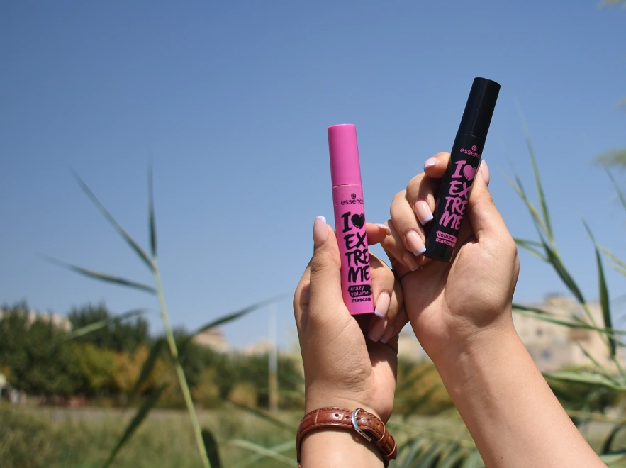 نقد و بررسی ریمل حجم دهنده صورتی اسنس مدل I Love Extreme Crazy Volume