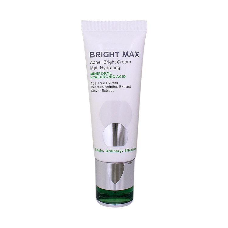 کرم آبرسان و مرطوب کننده مات پوست های چرب و آکنه دار برایت مکس حجم 40 میلی لیتر