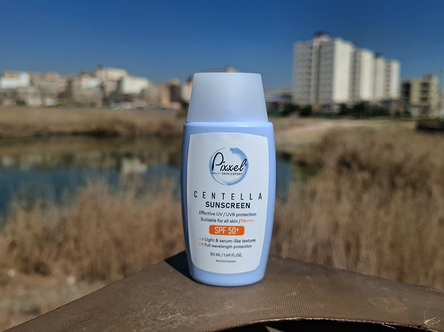 نقد و مقایسه کرم ضد آفتاب بی رنگ انواع پوست سنتلا پیکسل SPF50 حجم 50 میلی لیتر