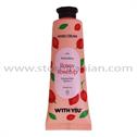 کرم مرطوب کننده دست میوه گل رز و ویتامین C ویت یو مناسب انواع پوست